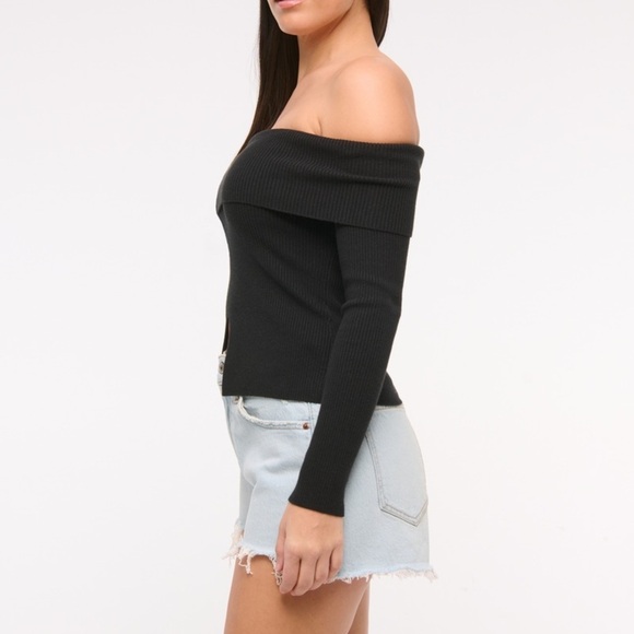 Abercrombie & Fitch Curve Love The Mom Shorts High Rise Light Wash Denim Size 30 - Picture 3 of 11